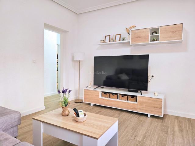 Dúplex en venta en Cartagena, Los Barreros Cuatro Santos. COQUETO DÚPLEX MUY CERQUITA DEL CORAZÓN DE LA CIUDAD PARA ENTRAR A VIVIR!. Dúplex.