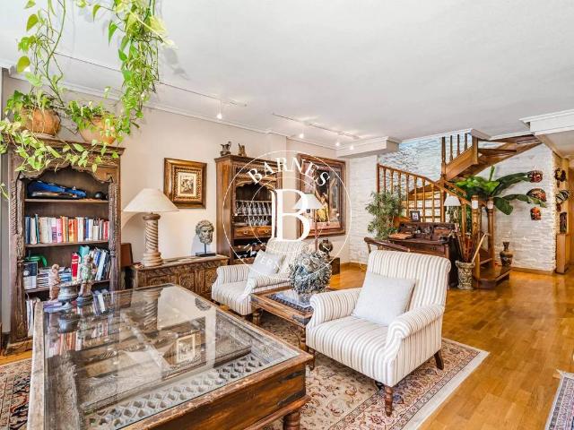 Dúplex en Venta en Casco Antiguo