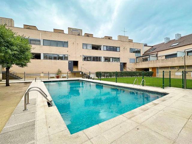 Dúplex en Venta en Casco Antiguo