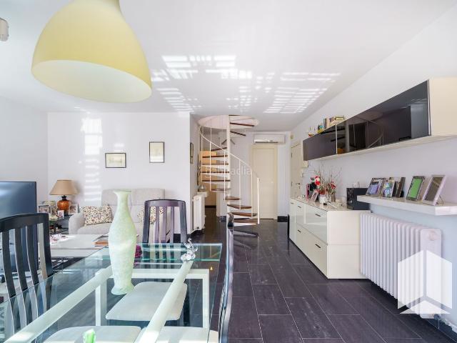 Dúplex en venta en Castelldefels, Lluminetes. Dúplex.