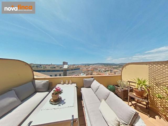 Dúplex en Venta en Centre