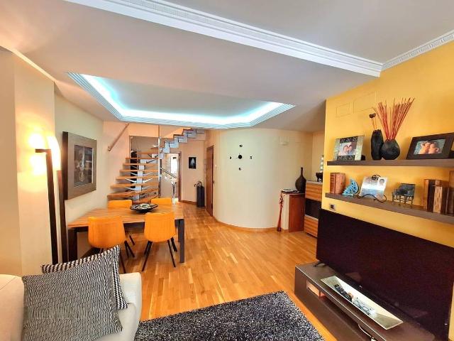 Dúplex en Venta en Centro Ciudad
