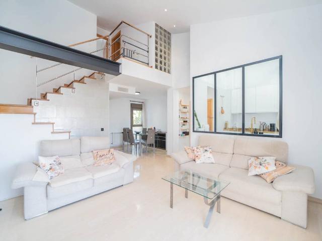 Dúplex en Venta en Centro