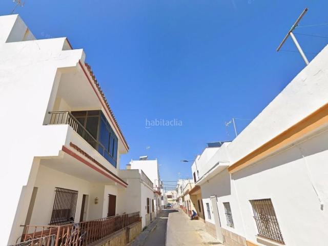 Dúplex en venta en Chipiona, Centro. Dúplex en Chipiona, Cádiz. Activo inmobiliario SIN POSESIÓN, NO SE PUEDE VISITAR. Dúplex.