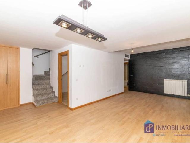 Dúplex en Venta en Cuarte de Huerva