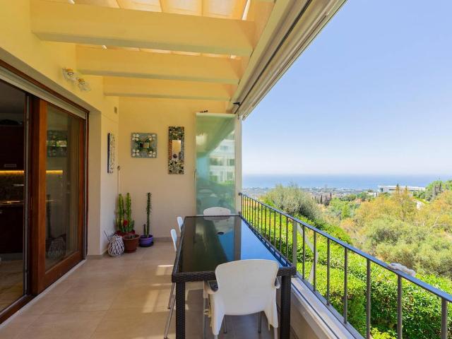Dúplex en Venta en Alto de los Monteros