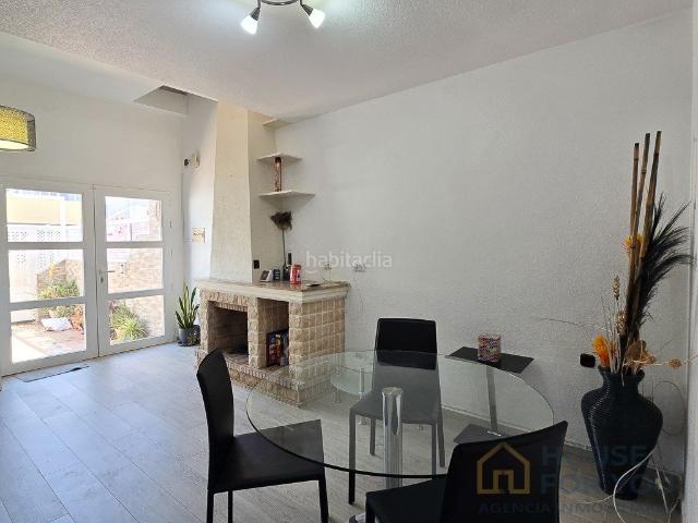 Dúplex en venta en Alcázares Los, Centro. DÚPLEX CON PATIO, 2 DORMITORIOS Y ZONA DE OCIO EN LA DORADA LOS ALCÁZARES. Dúplex Alcázares.