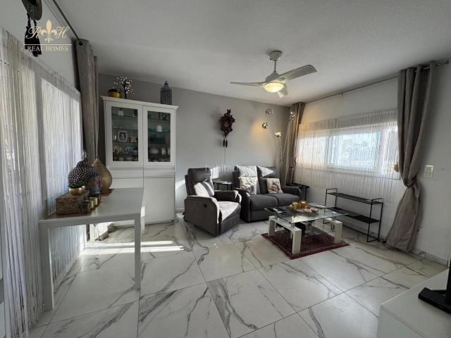 Dúplex en venta en Alfàs del Pi l´, L´Albir. Estupendo duplex en pleno centro del Albir. Dúplex Alfàs del Pi.