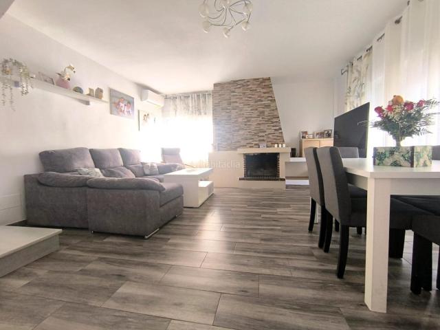Dúplex en venta en Alhaurín de la Torre, Centro. AMPLIO PISO DUPLEX EN VENTA EN ALHAURIN DE LA TORRE. Dúplex Alhaurín de la.