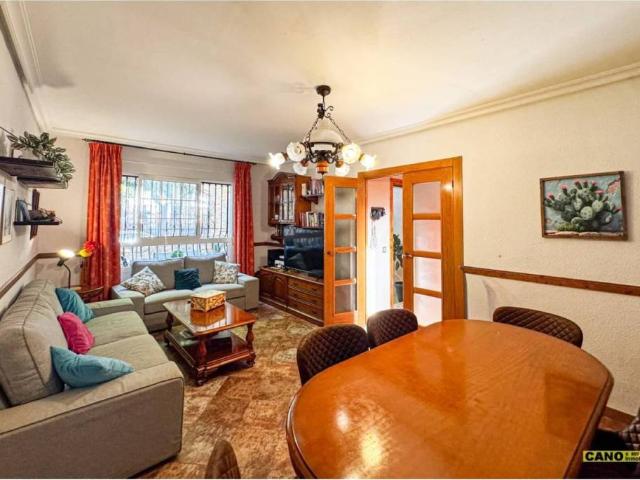 Dúplex en Venta en Almería