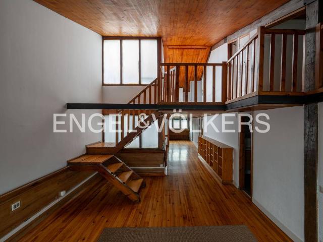 Dúplex en Venta en Área Romántica