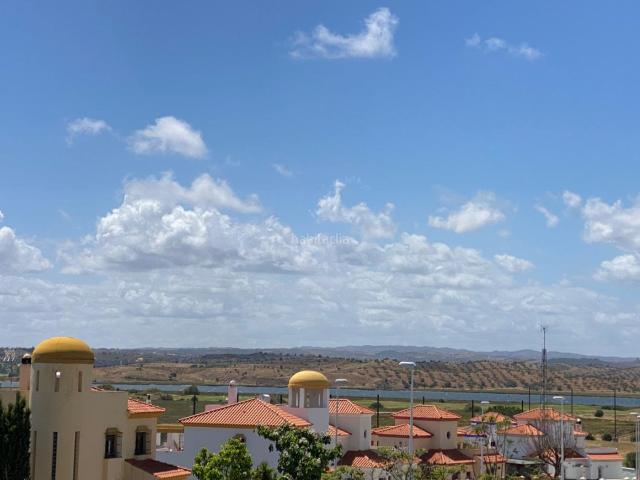 Dúplex en venta en Ayamonte, Costa Esuri. Magnífica oportunidad de conseguir la casa de tus sueños. Dúplex.