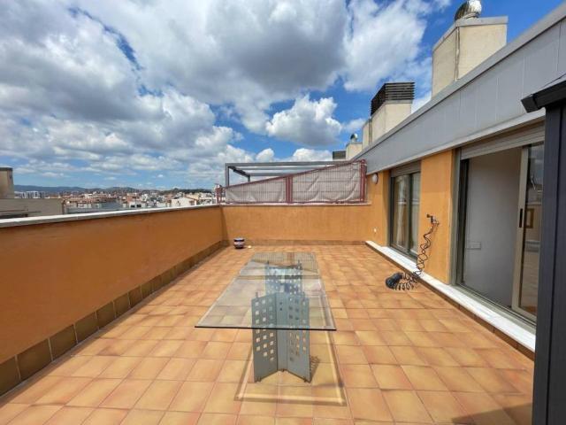 Dúplex en Venta en Badalona