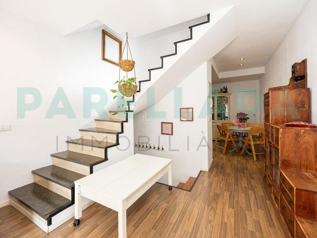 Dúplex en venta en Badalona, Centre. Tríplex en venta en la calle Sant Pau. Dúplex.
