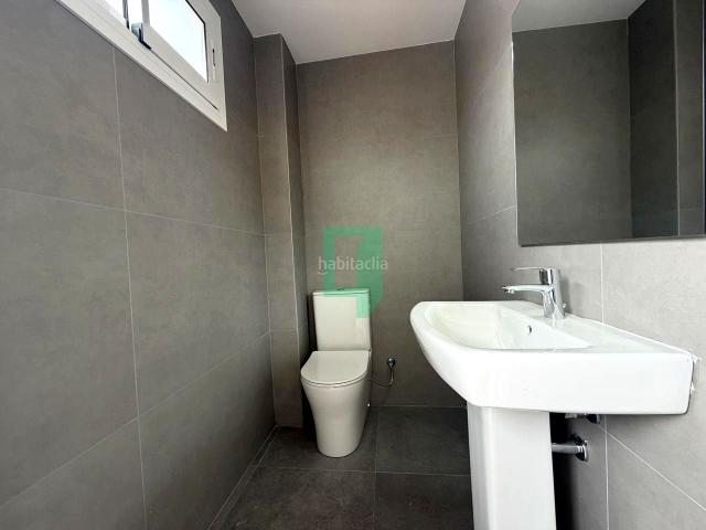 Dúplex en venta en Badalona, La Salut. Fantástico dúplex con 3 balcones en Badalona!. Dúplex.