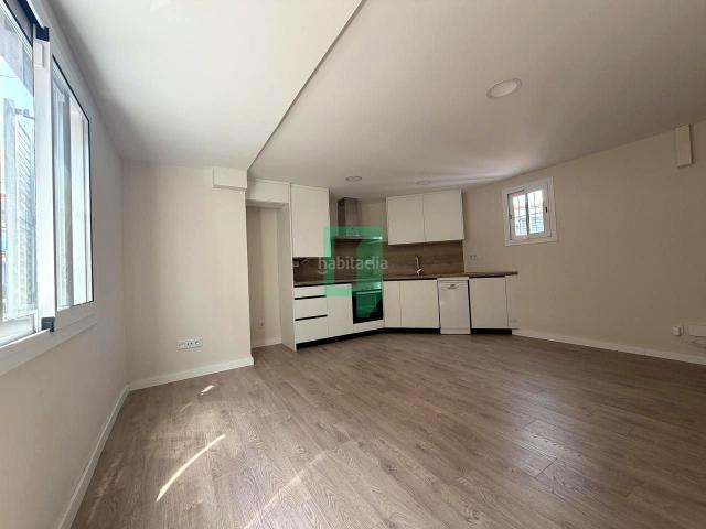 Dúplex en venta en Badalona, La Salut. Magnifico duplex con terraza en Badalona. Dúplex.