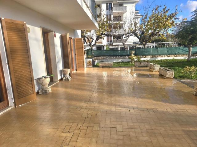 Dúplex en venta en Baleares Alcúdia, Port d´Alcúdia Platja dÁlcúdia. Dúplex Luminoso a Solo 3 Minutos de la Playa en Alcúdia. Dúplex.
