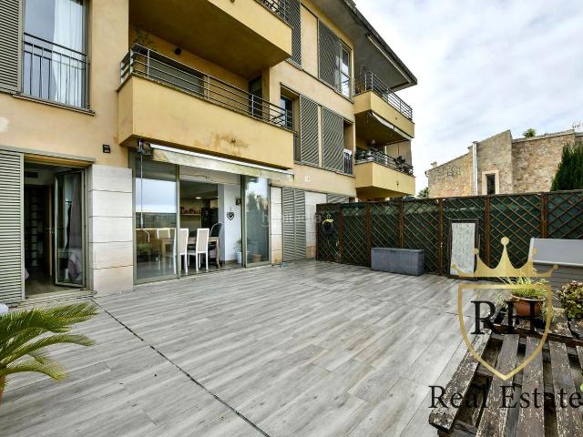 Dúplex en venta en Baleares Llucmajor, Sa Torre. PRECIOSO DUPLEX EN SA TORRE CON PARKING Y PISCINA COMUNITARIA. Dúplex.