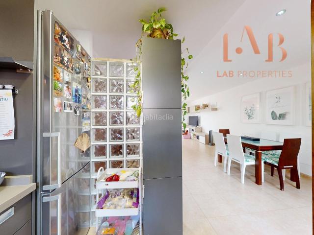 Dúplex en venta en Baleares Sineu. Luminoso Dúplex de 3 habs con terraza, barbacoa y suite con vestidor mágico. Dúplex.