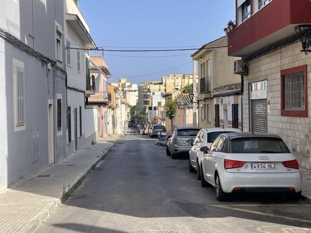 Dúplex en venta en Baleares Palma de Mallorca, Son Espanyolet. Planta baja en son Espanyolet con patio hermoso. Dúplex Palma de.
