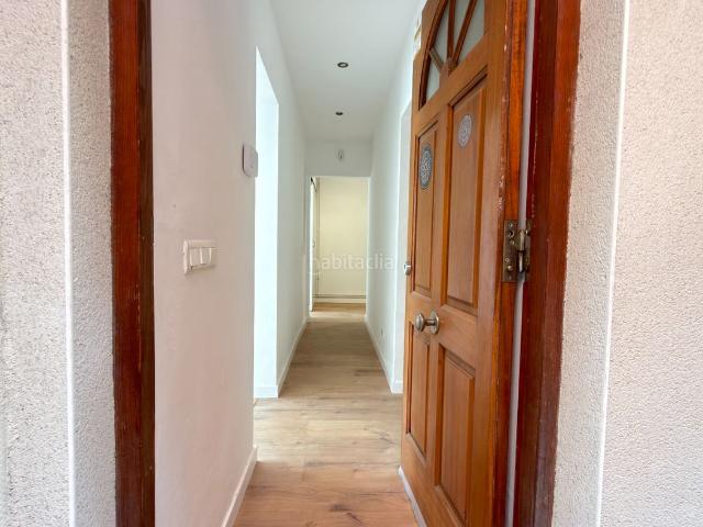 Dúplex en venta en Barcelona, Carmel. ESPECTACULAR DUPLEX DE 190 M2. TERRAZA. JARDIN PRIVADO, Y VISTAS A COLLSEROLA. Dúplex.