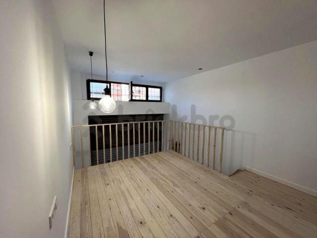 Duplex en venta en Barcelona, Carrer de Cartellà, 08031