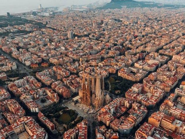 Dúplex en venta en Barcelona, de 116 m² 3 habitaciones por 325.000