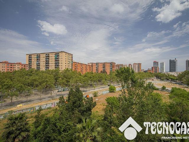 Dúplex en venta en Barcelona, de 69 m² 2 habitaciones por 349.000