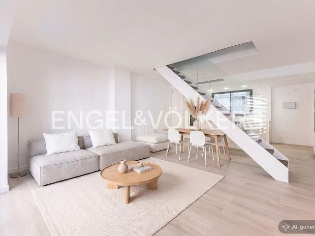 Dúplex en venta en Barcelona, de 82 m² 3 habitaciones por 785.000