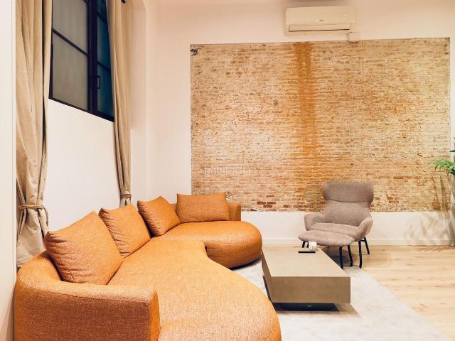 Dúplex en venta en Barcelona, Gòtic. Dúplex en venta en Calle dels Còdols. RAFAELDúplex.