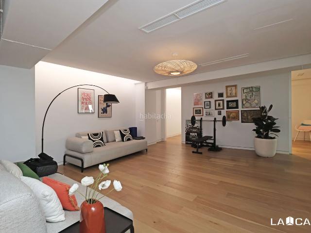 Dúplex en venta en Barcelona, St. Pere Sta. Caterina El Born. DUPLEX TRES HABITACIONES. Dúplex.