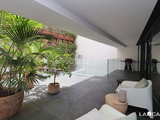 Dúplex en venta en Barcelona, St. Pere Sta. Caterina El Born. EXCLUSIVO DÚPLEX DE DISEÑO CON PISCINA PRIVADA Y DOS TERRAZAS EN EL CENTRO DE BARCELONA. Dúplex.
