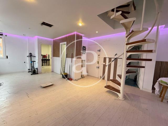 Dúplex en venta en Barcelona, Vila de Gràcia. Ático dúplex en venta en Gràcia Nova. Dúplex.