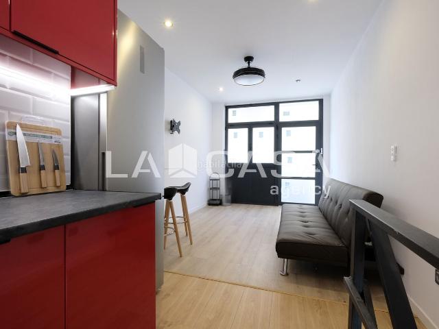 Dúplex en venta en Barcelona, Vilapicina Torre Llobeta. EXCELENTE OPORTUNIDAD!. Dúplex.