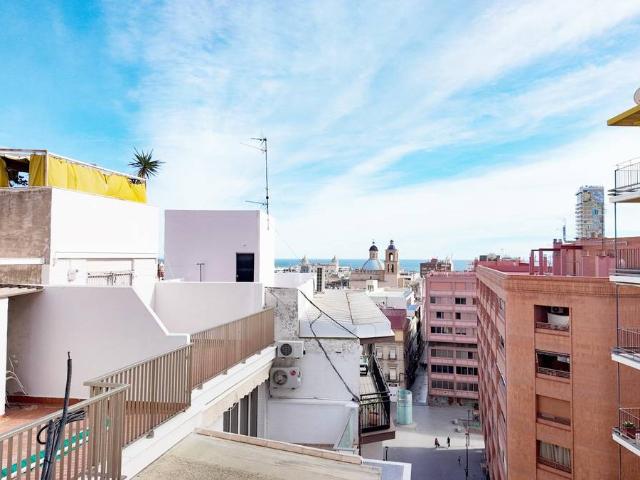 Dúplex en Venta en Barrio del Centro
