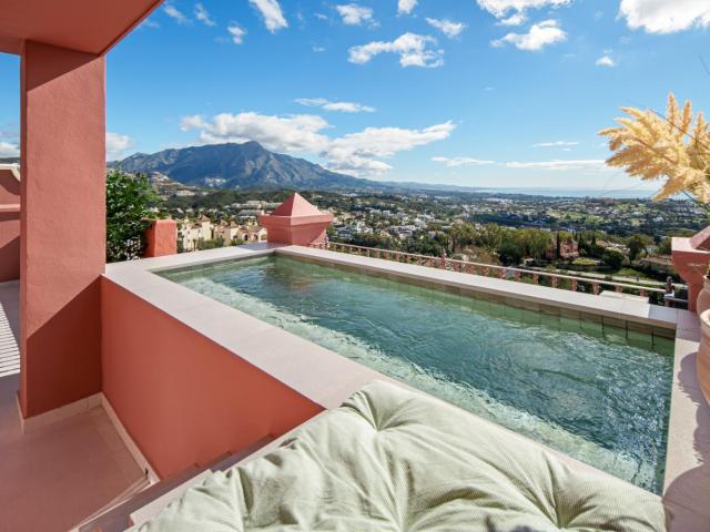 Dúplex en venta en Benahavís Málaga