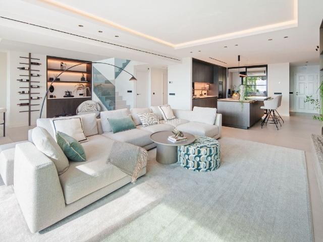 Dúplex en venta en Benahavís, La Quinta. Dúplex.