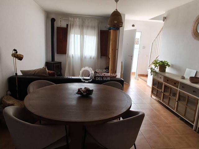 Dúplex en venta en Benalup. Dúplex con garaje y vistas a La Janda en BenalupCasas Viejas, listo para entrar a vivir. Dúplex.