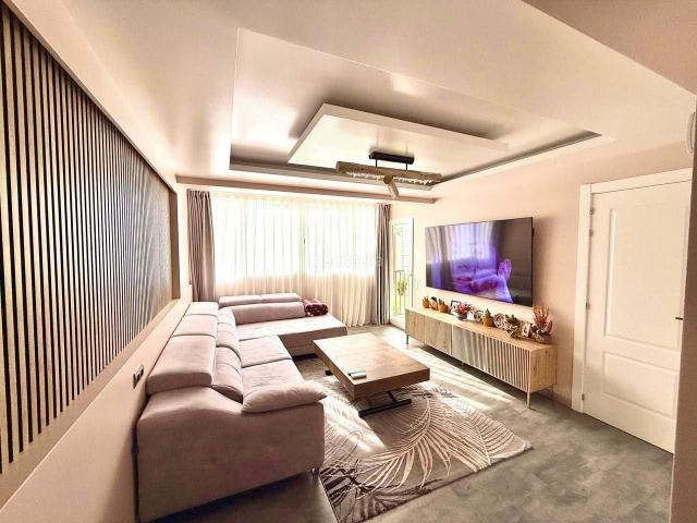 Dúplex en venta en Benidorm, Rincón Alto. Dúplex exclusivo totalmente reformado con diseño contemporáneo. Dúplex.