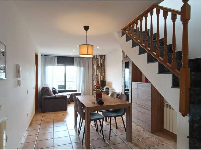 Dúplex en Venta en Berga