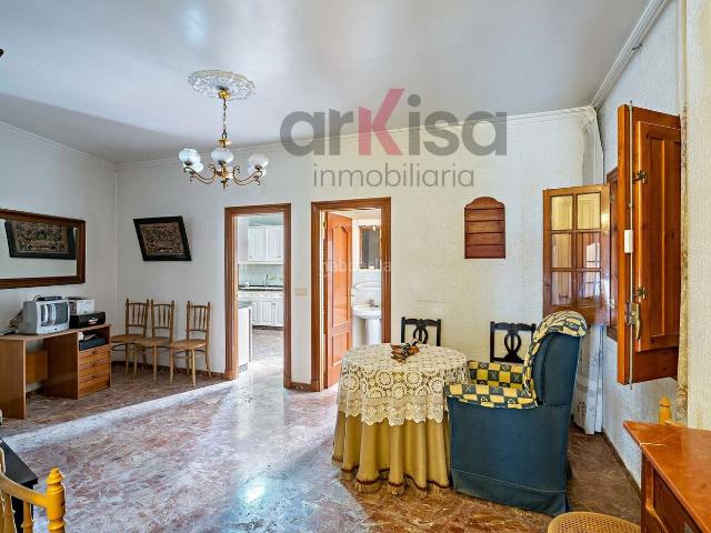 Dúplex en venta en Berja. Espectacular Casa Dúplex con Huerto en el Corazón de Berja. Dúplex.