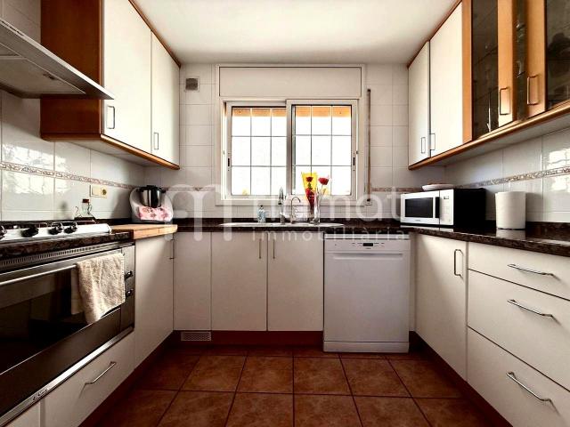 Dúplex en venta en Blanes, Mont Ferrant Joan Carles I Costa Brava. Duplex en venta en Blanes. Dúplex.