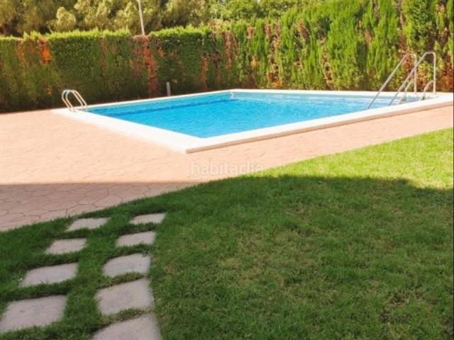 Dúplex en venta en Gandia, Park Nord Casona. SENSACIONAL DUPLEX CON AMPLIA TERRAZA Y PISCINA. Dúplex.