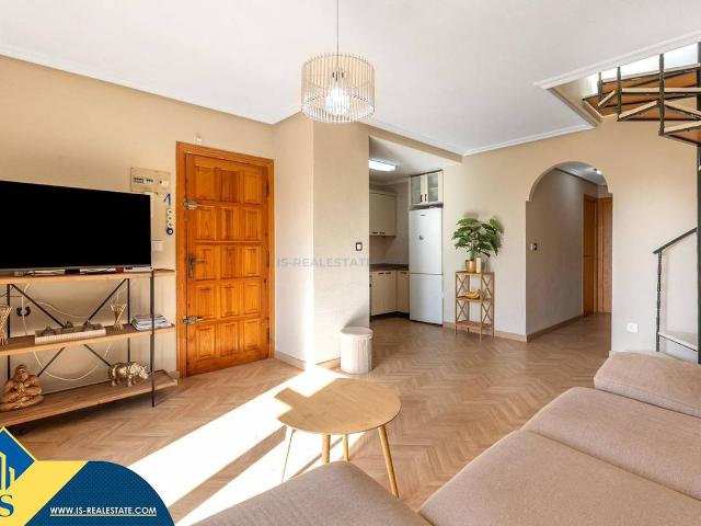 Dúplex en Venta en Gaspar Perelló