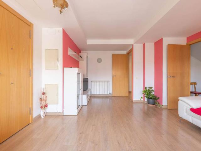 Dúplex en Venta en Gironella