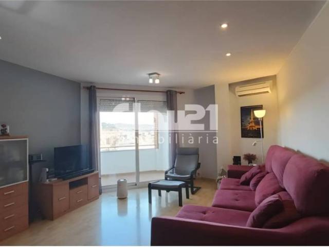 Dúplex en Venta en Gironella
