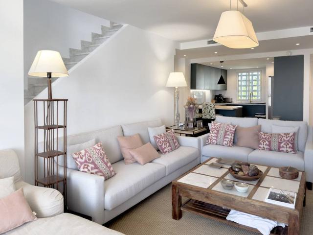 Dúplex en Venta en Guadalmina Baja