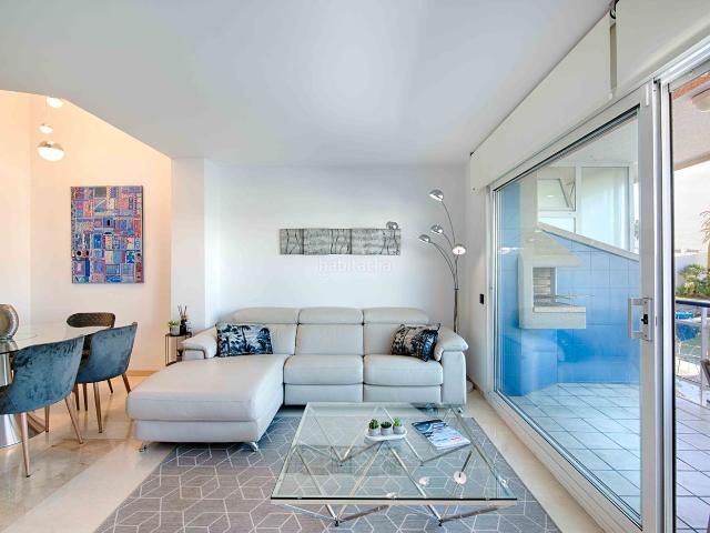 Dúplex en venta en Empuriabrava, Salins Cavall de Mar Costa Brava. Dúplex exclusivo con vistas al canal. Dúplex.