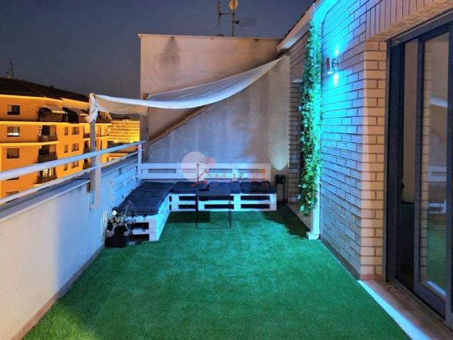 Dúplex en Venta en Ensanche Parque del Oeste