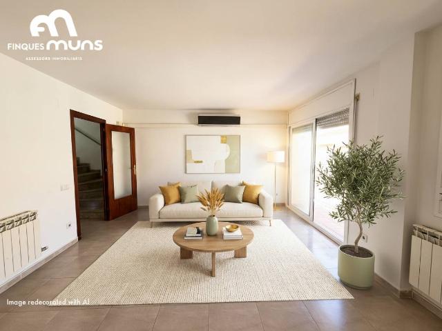 Dúplex en Venta en Eixample Sud – Migdia